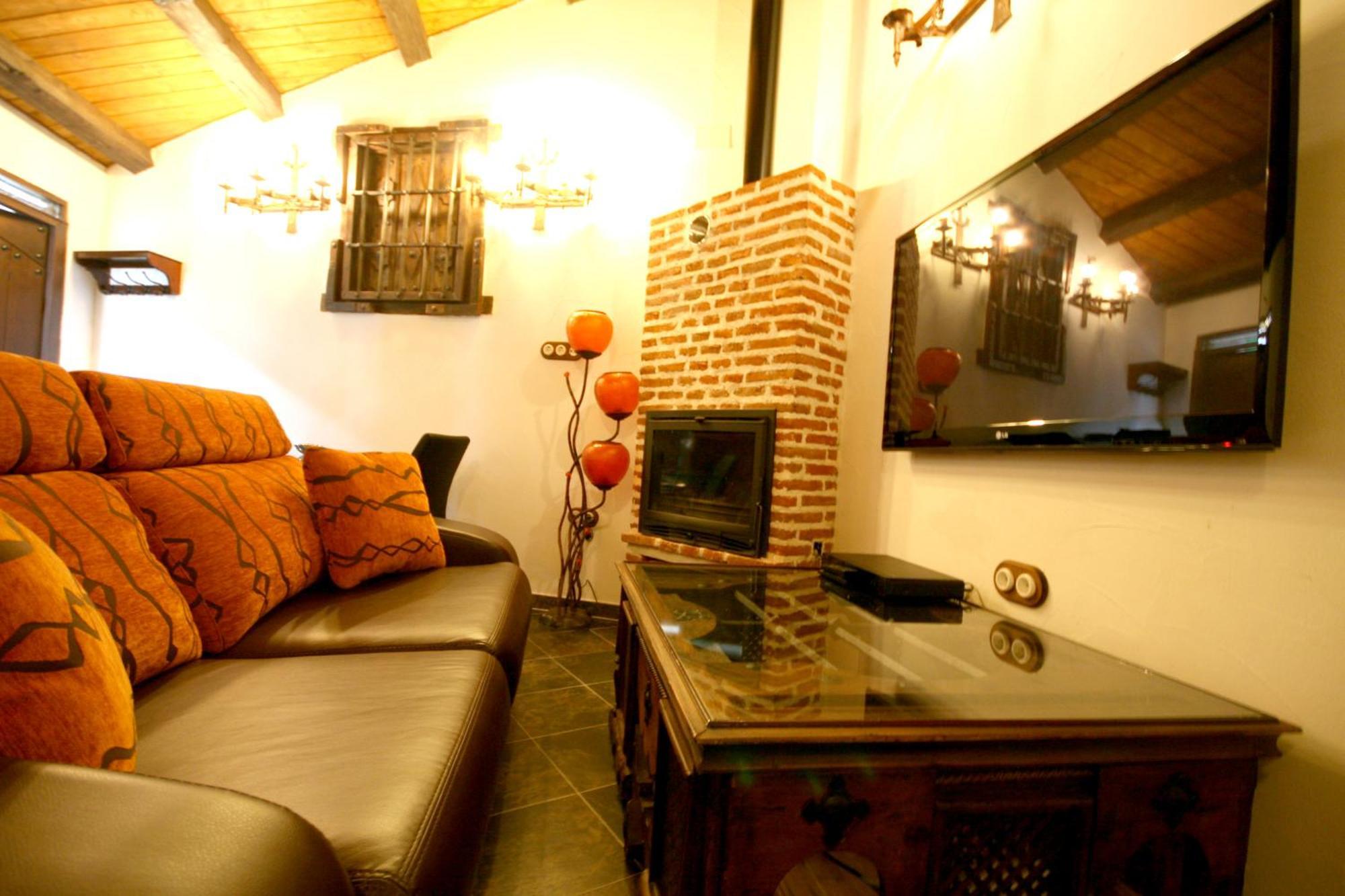 Casa De Cucu Navaluenga Villa Ávila Exterior foto
